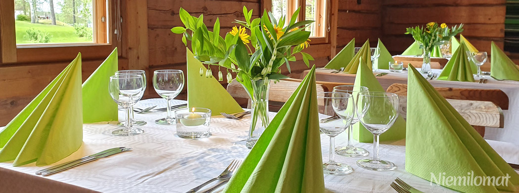 The atmospheric pre-order restaurant Vännin Ankkuri by the lake